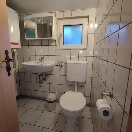Camping & Bungalowdorf Am Waldbad *