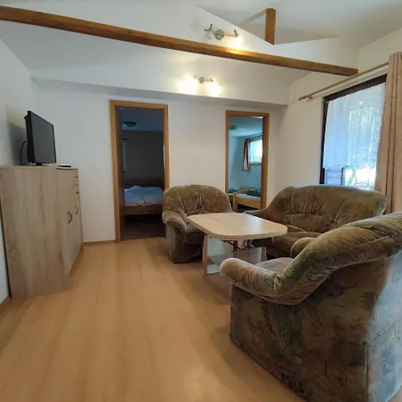 & Bungalowdorf Am Waldbad