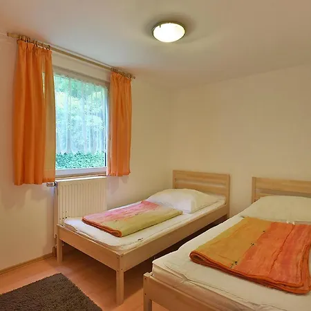 & Bungalowdorf Am Waldbad * Erlau (St. Kilian)
