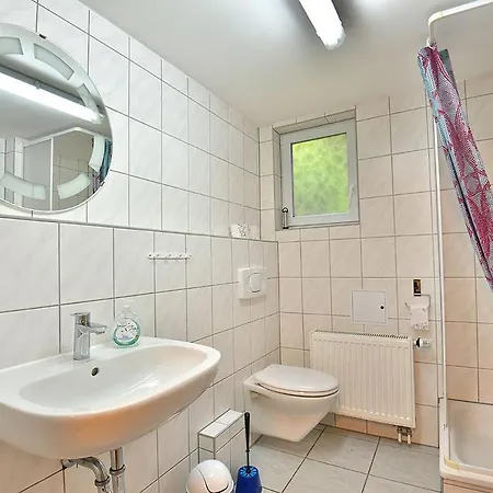 & Bungalowdorf Am Waldbad Camping *