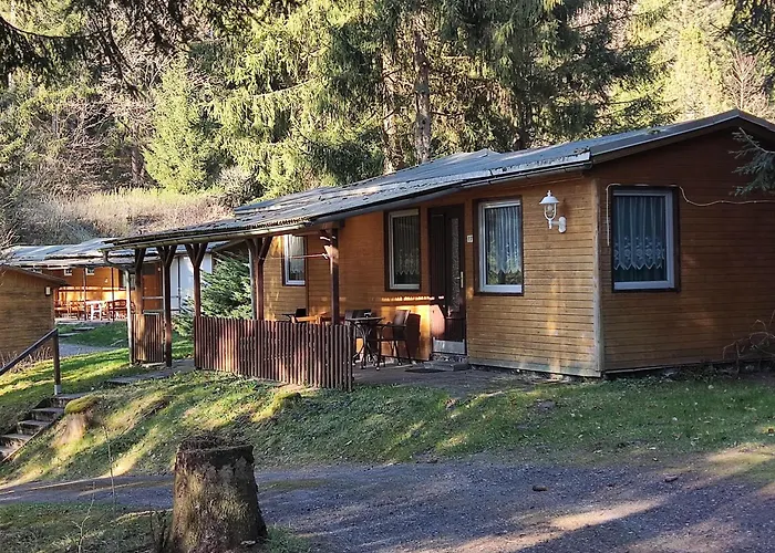 Campingplatz&bungalowdorf Am Waldbad Campingplatz *