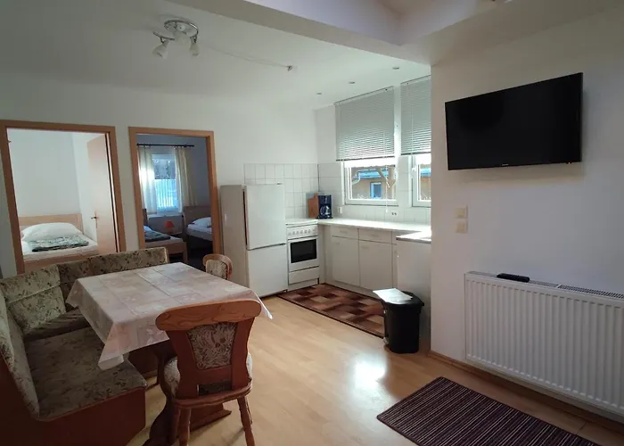 Campingplatz&bungalowdorf Am Waldbad * Erlau (St. Kilian)