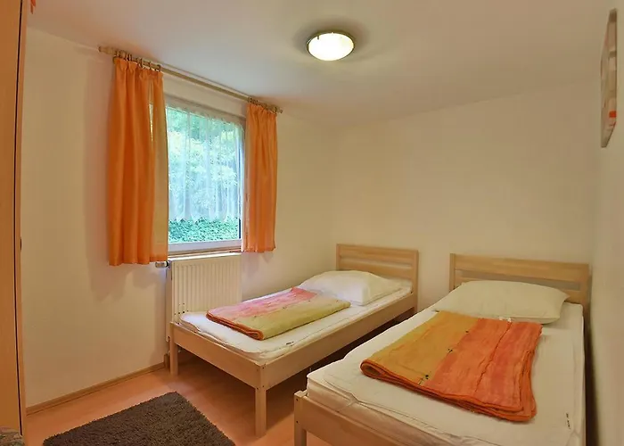 Campingplatz&bungalowdorf Am Waldbad * Erlau (St. Kilian)